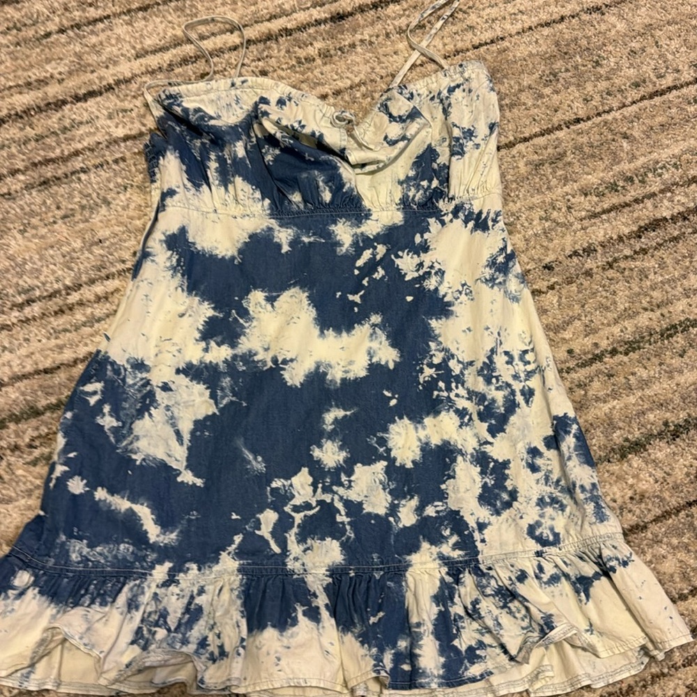 Lady’s dress
